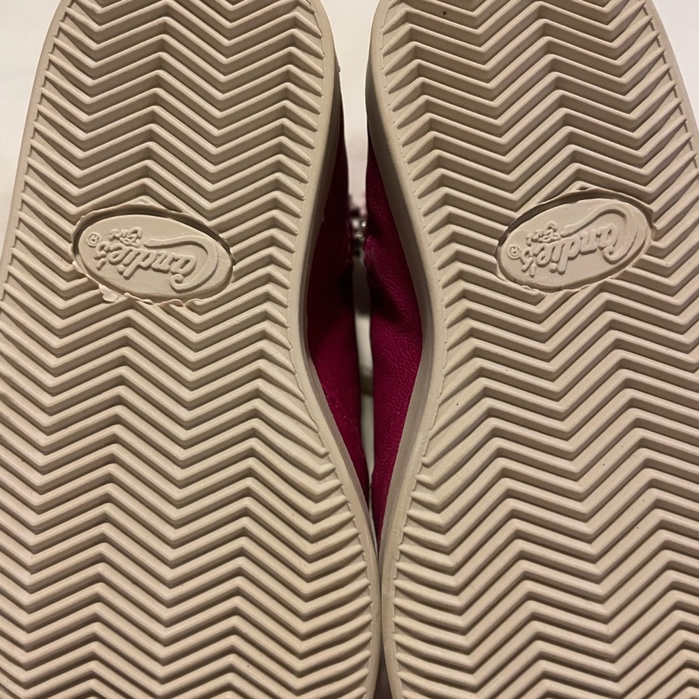 Candies Baby Shoes Brand New - Picture 3 of 3